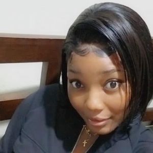 Meet your Posher, Dyanika